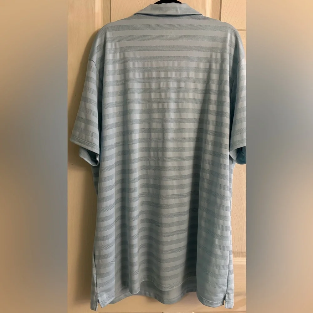 Nike Men's Light Blue Striped Golf Polo Activewear Collared Shirt